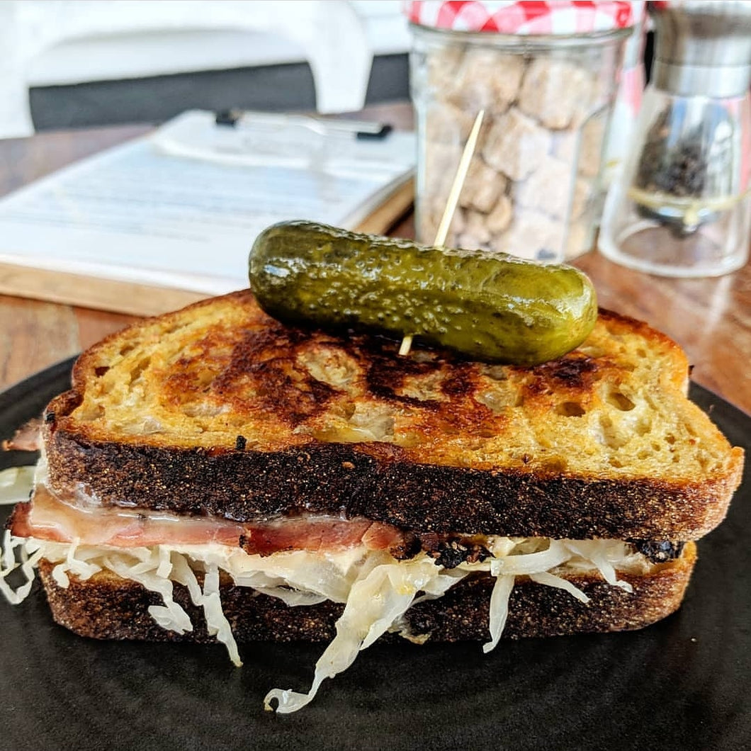 Reuben - The Classic, with New York Pickle
